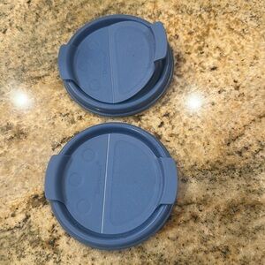 TUPPERWARE 2 Modular Mates Round Light Blue Spice Shaker Lids, 3.5” diameter NEW